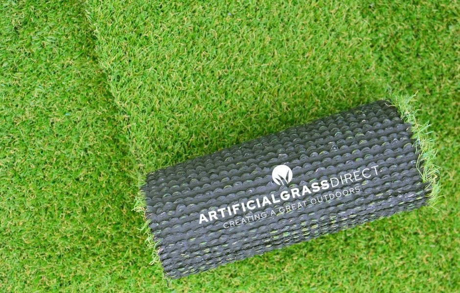 The only place to Buy Artificial Grass UK at unbeatable prices - Artificial Grass Direct