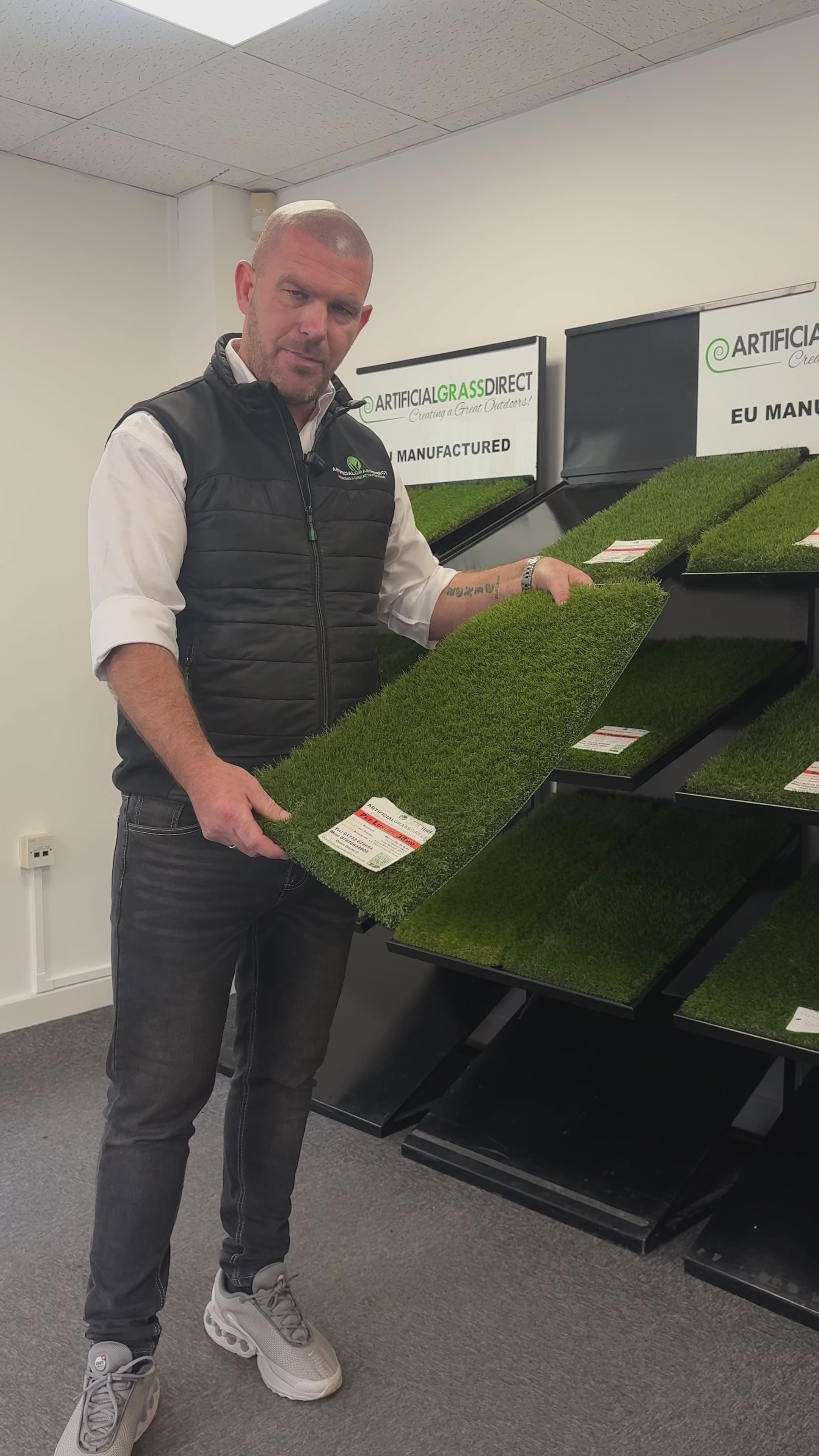 Load video: Pet Luxury 38mm